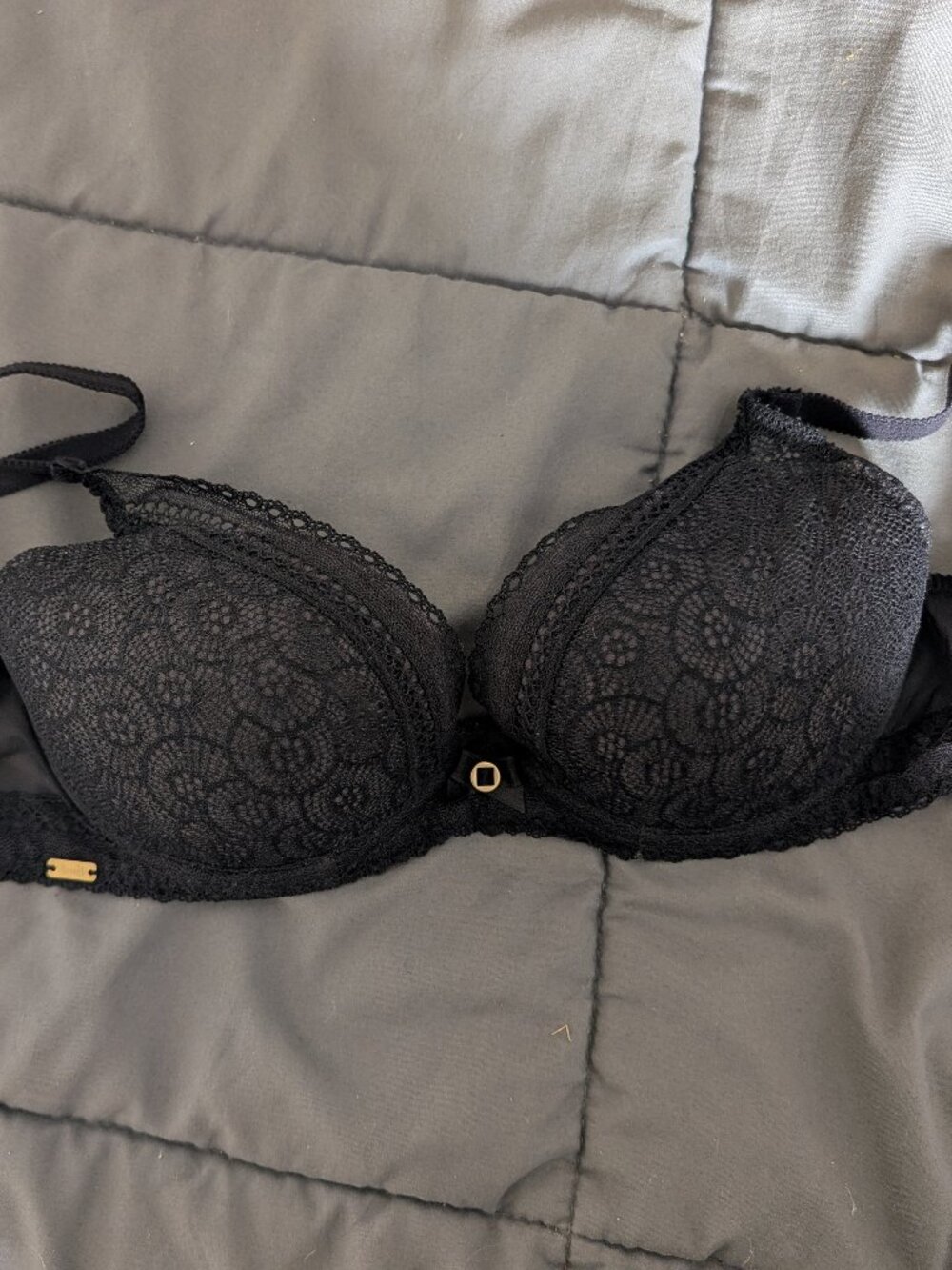 Chantelle Festivité Lace Plunge Bra
